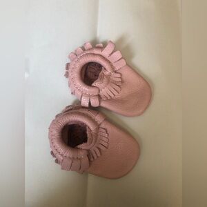 Freshly Picked pink baby shoes